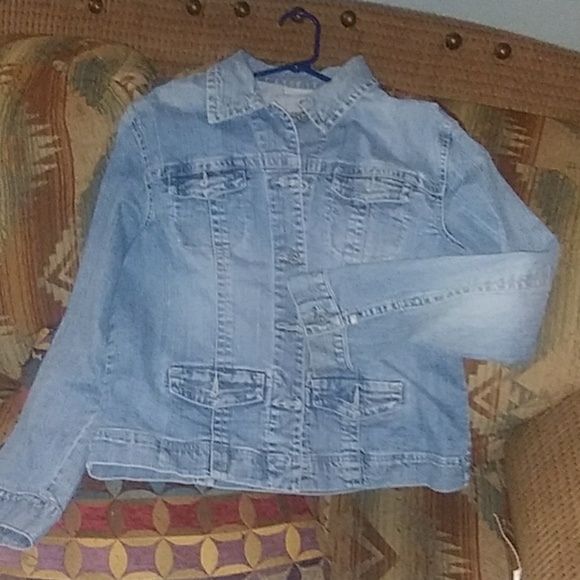 Vintage Jean jacket. Size 1 - Picture 1 of 3